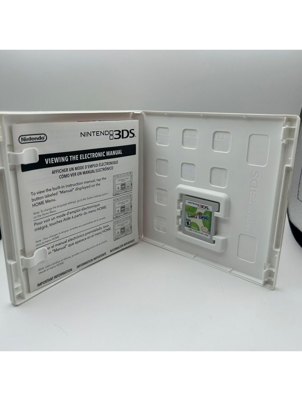 New Yoshi’s Island 3DS CIB - Picture 2 of 3